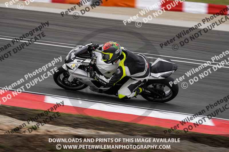 cadwell no limits trackday;cadwell park;cadwell park photographs;cadwell trackday photographs;enduro digital images;event digital images;eventdigitalimages;navarra;no limits trackdays;peter wileman photography;racing digital images;trackday digital images;trackday photos